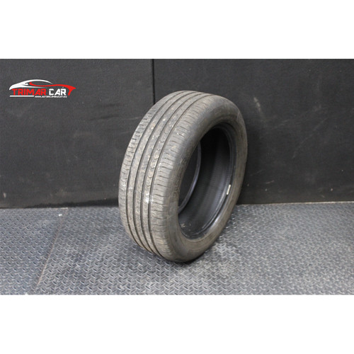 Single rubber tyre 205 - rubber, r16